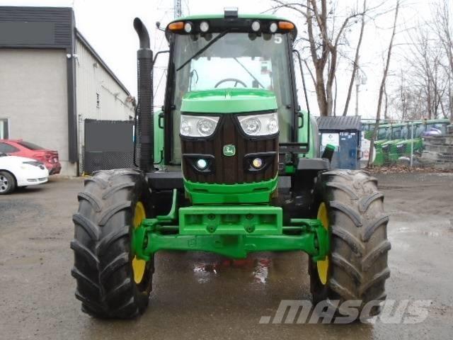 John Deere 6115 M トラクター
