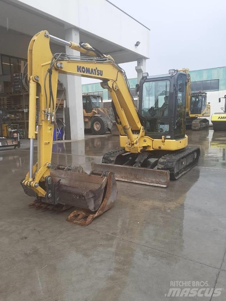 Komatsu PC 55 MR-5 大型油圧ショベル12t以上（パワーショベル・ユンボ）