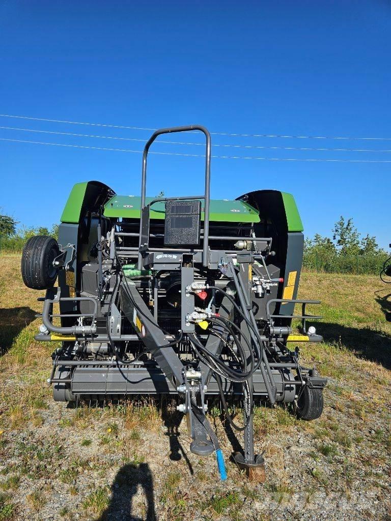 Fendt Rotana F130 ラウンドベーラー