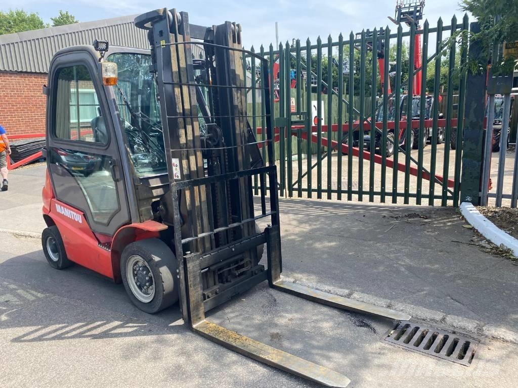 Manitou Mi25D ディーゼル・軽油