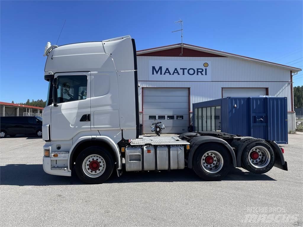 Scania R560 6x2 中古トラクターヘッド | トレーラーヘッド