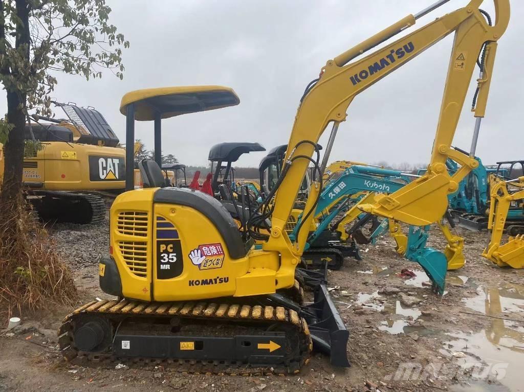 Komatsu PC 35 大型油圧ショベル12t以上（パワーショベル・ユンボ）