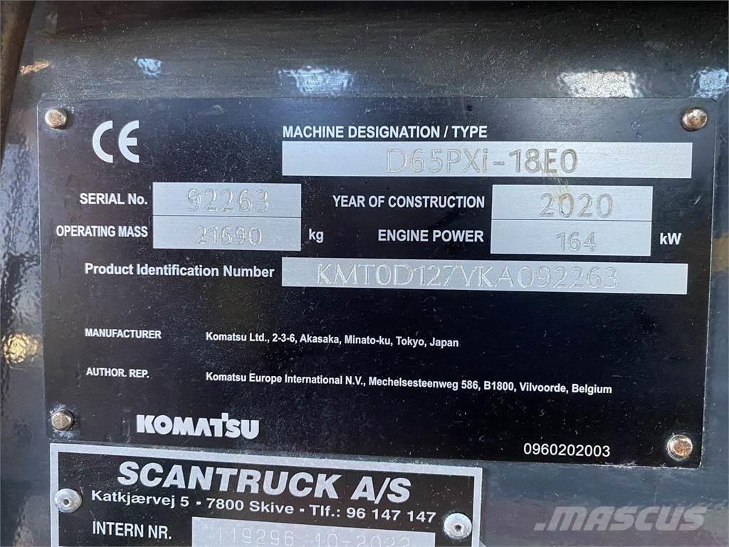 Komatsu D65PXI-18 ブルドーザー