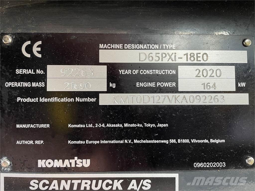 Komatsu D65PXI-18 ブルドーザー