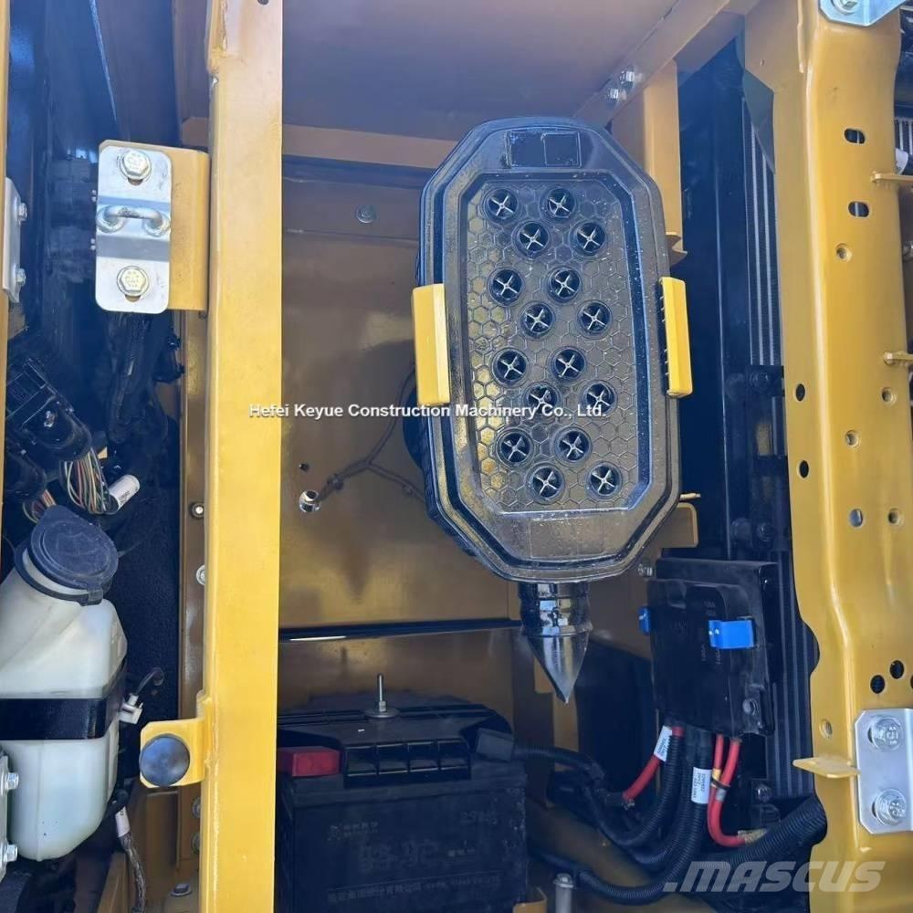 CAT 320 GC 大型油圧ショベル12t以上（パワーショベル・ユンボ）