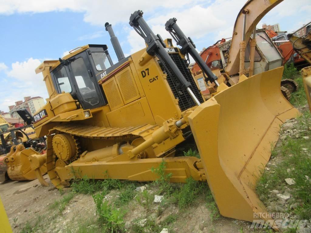 CAT D 7 H ブルドーザー