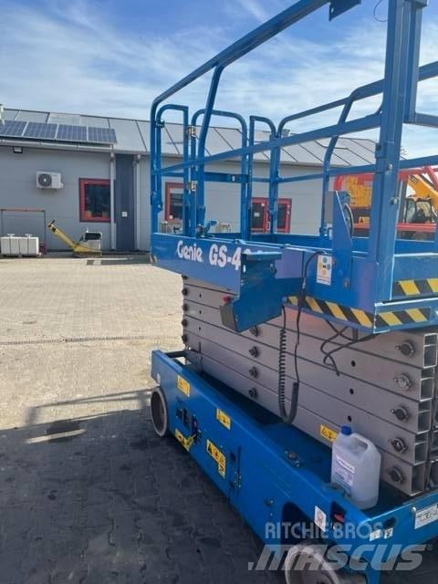 Genie GS 4047 シザースリフト