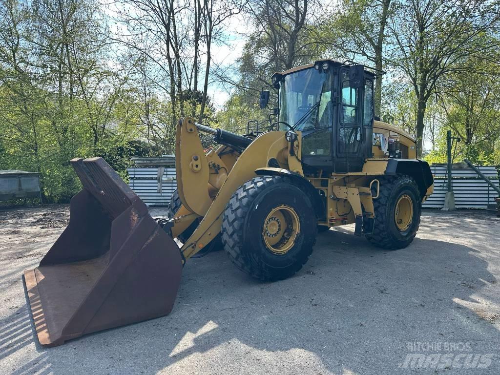 CAT 930M ホイールローダー・タイヤショベル