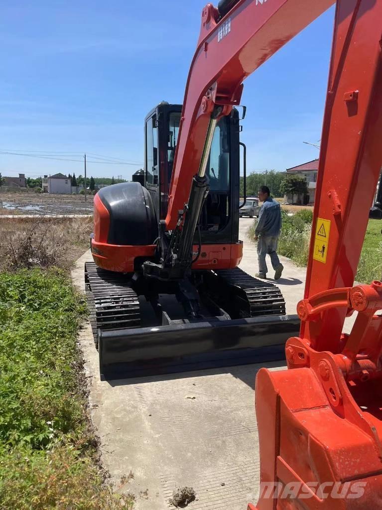 Kubota KX 163-5 大型油圧ショベル12t以上（パワーショベル・ユンボ）