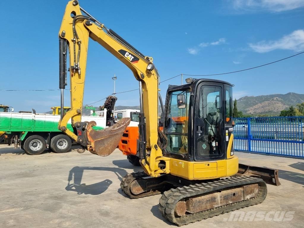 CAT 305 D CR ミニ油圧ショベル 7t以下（ミニユンボ・ミニディガー）