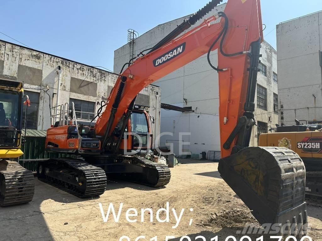 Doosan DX 300 中型油圧ショベル 7ｔ-12ｔ（ユンボ・パワーショベル・バックホー）