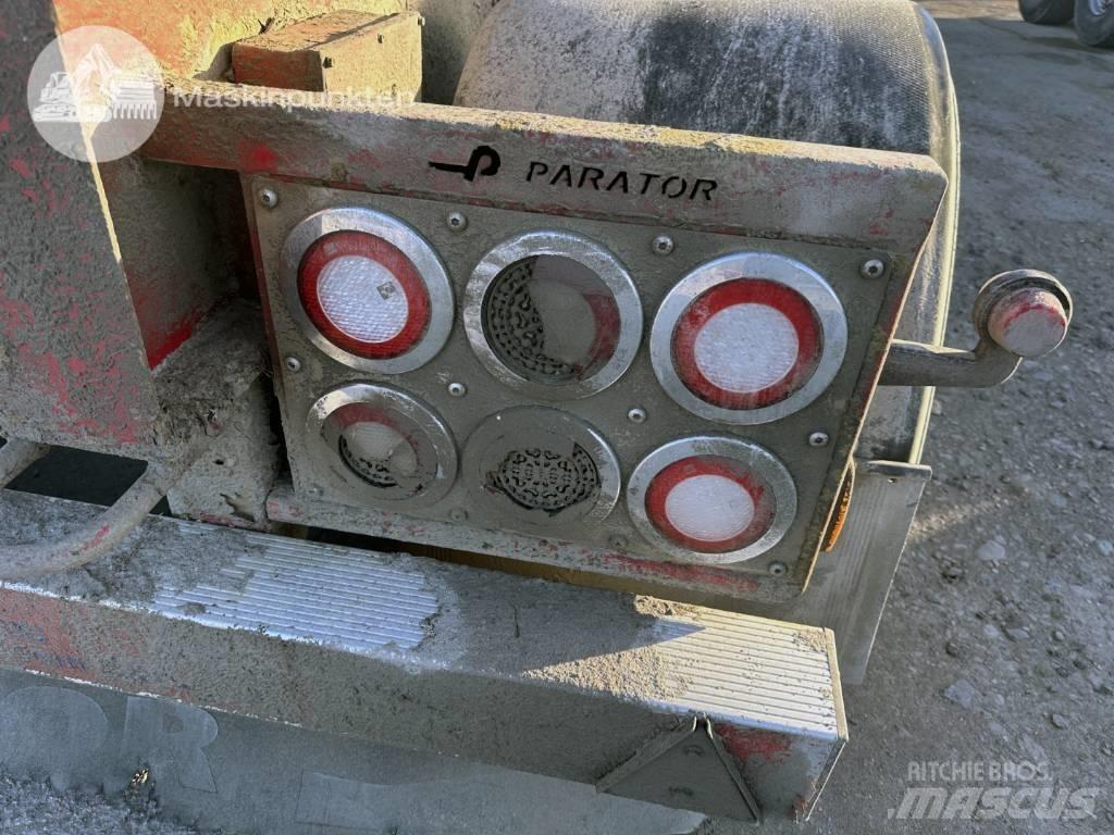 Parator SV 18-18 木材トレーラー