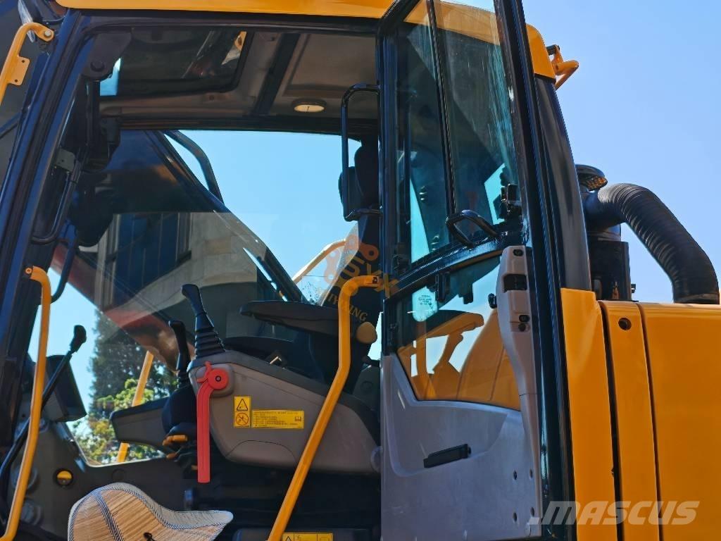 Volvo EC350D 大型油圧ショベル12t以上（パワーショベル・ユンボ）