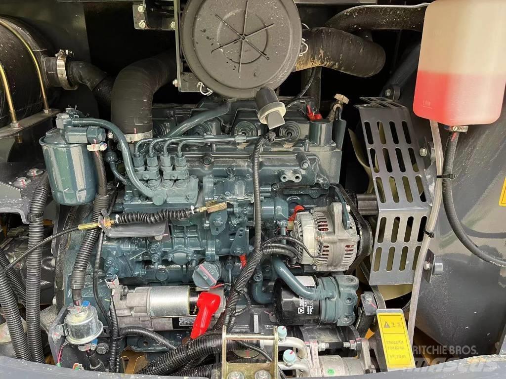 XCMG XE 55 DA 大型油圧ショベル12t以上（パワーショベル・ユンボ）
