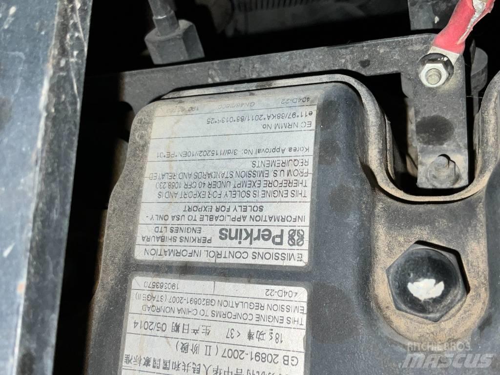 JCB 8050 ミニ油圧ショベル 7t以下（ミニユンボ・ミニディガー）