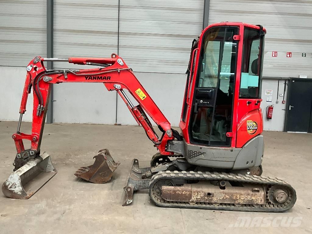 Yanmar Vio 25-4 ミニ油圧ショベル 7t以下（ミニユンボ・ミニディガー）