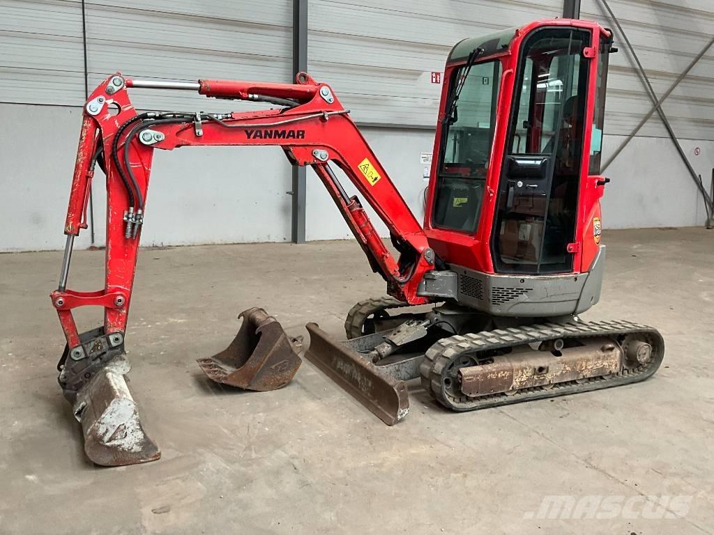 Yanmar Vio 25-4 ミニ油圧ショベル 7t以下（ミニユンボ・ミニディガー）