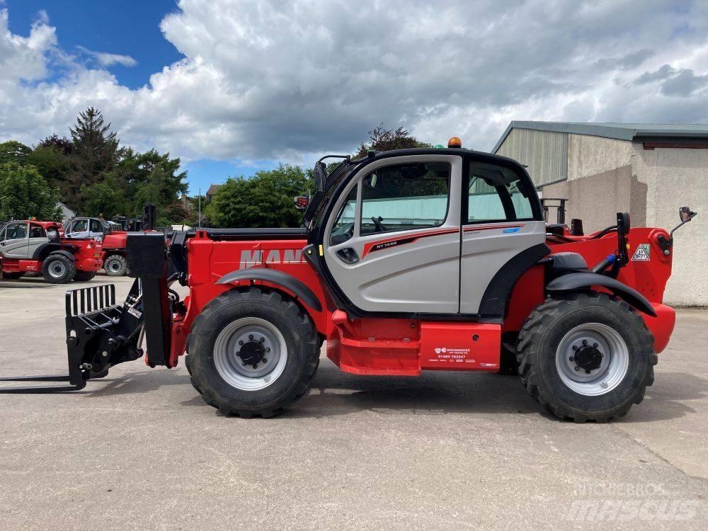 Manitou MT 1440 テレスコーピックハンドラー