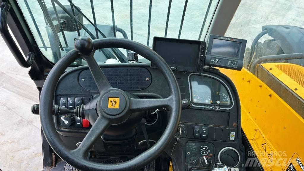 JCB 531-70 テレスコーピックハンドラー