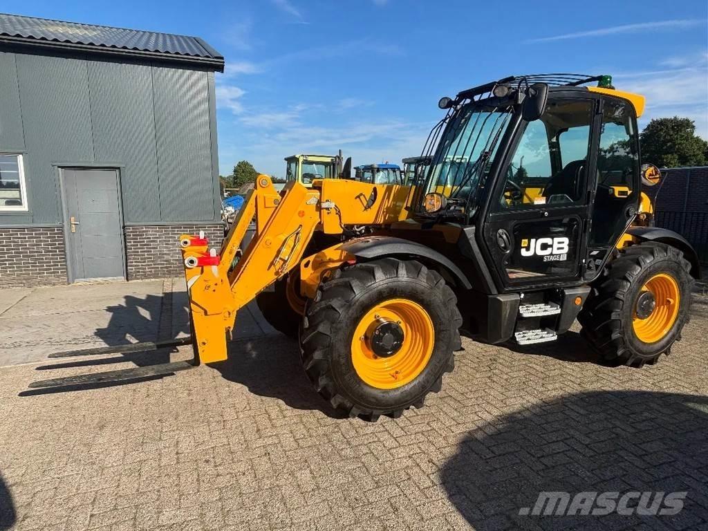 JCB 531-70 テレスコーピックハンドラー