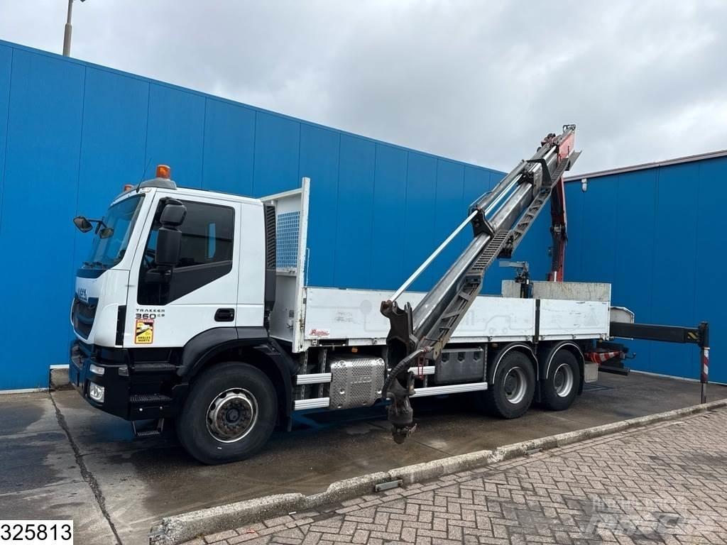 Iveco Stralis 360 平ボディー