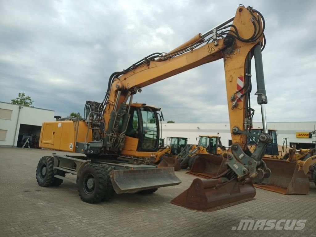 Liebherr A 924 ホイール式油圧ショベル（パワーショベル・ユンボ・バックホー）
