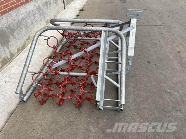 Peecon WS 400 G 道路用レーキ