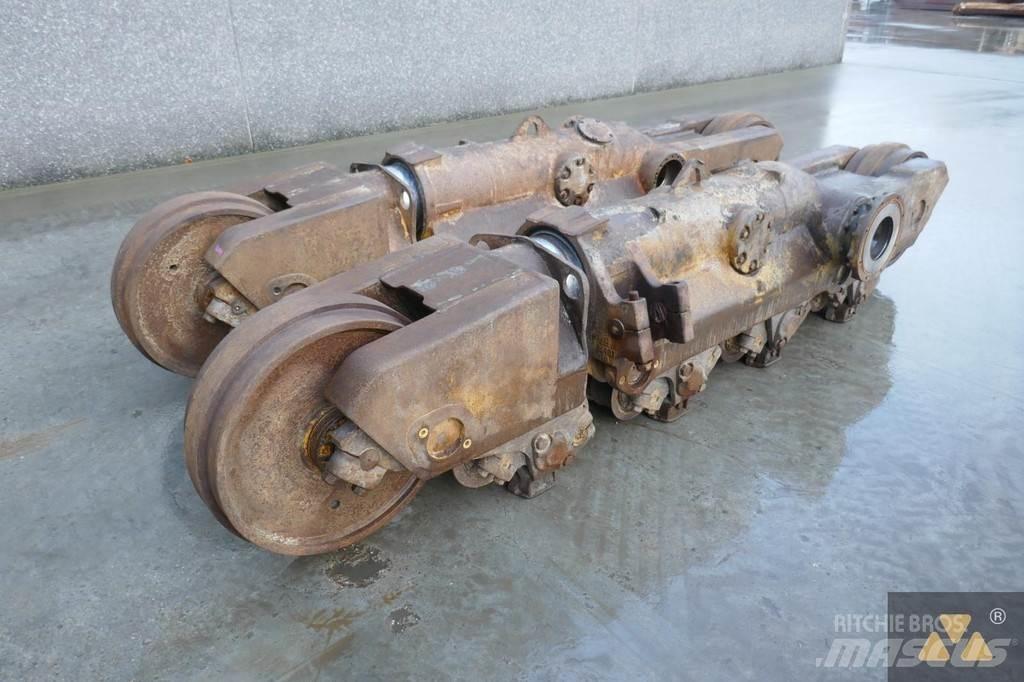 CAT 119-6057 シャーシ及びサスペンション