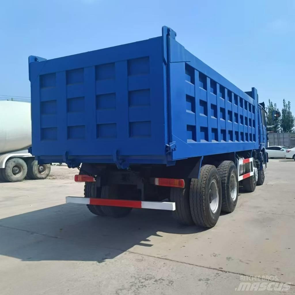 Shacman F3000 8X4 ダンプ