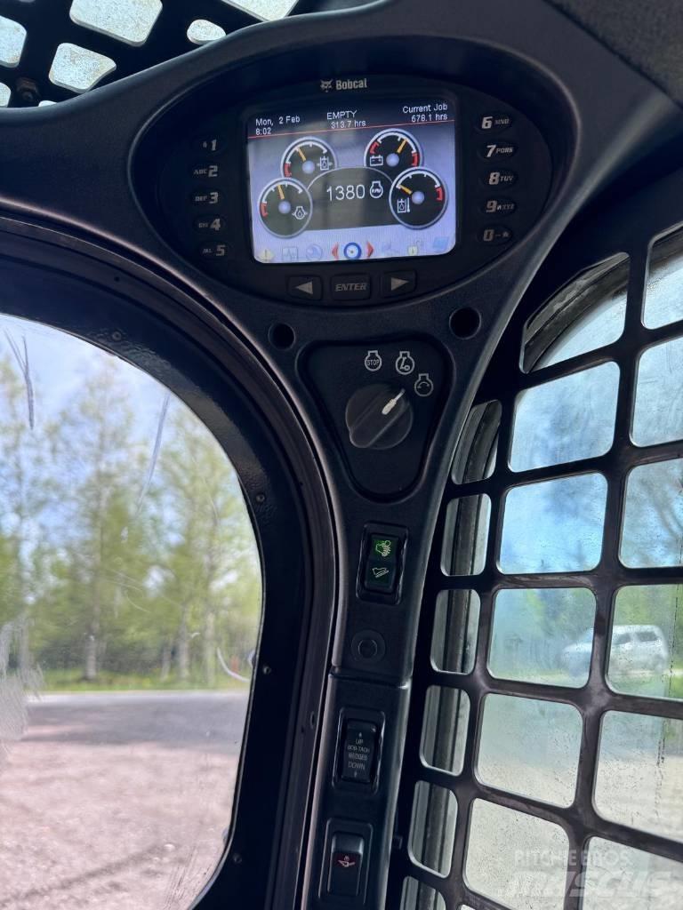 Bobcat S 570 スキッドステアローダー