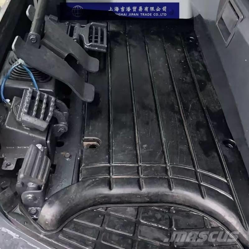 Yanmar io 35 ミニ油圧ショベル 7t以下（ミニユンボ・ミニディガー）