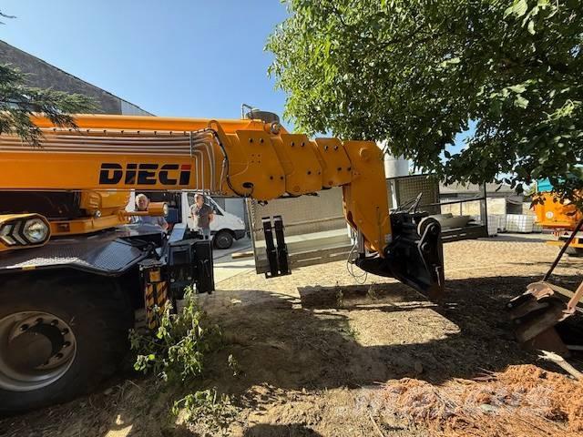 Dieci Pegasus 50.25 テレスコーピックハンドラー