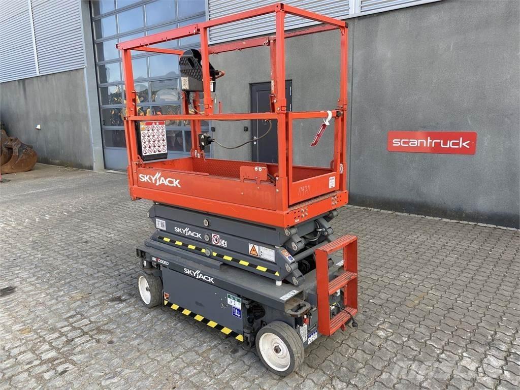 SkyJack SJ3219 シザースリフト