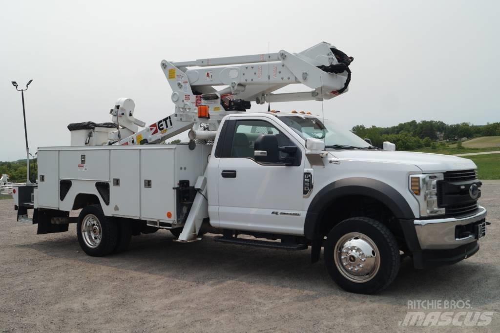 Ford F 550 XL SD トラック高所作業車