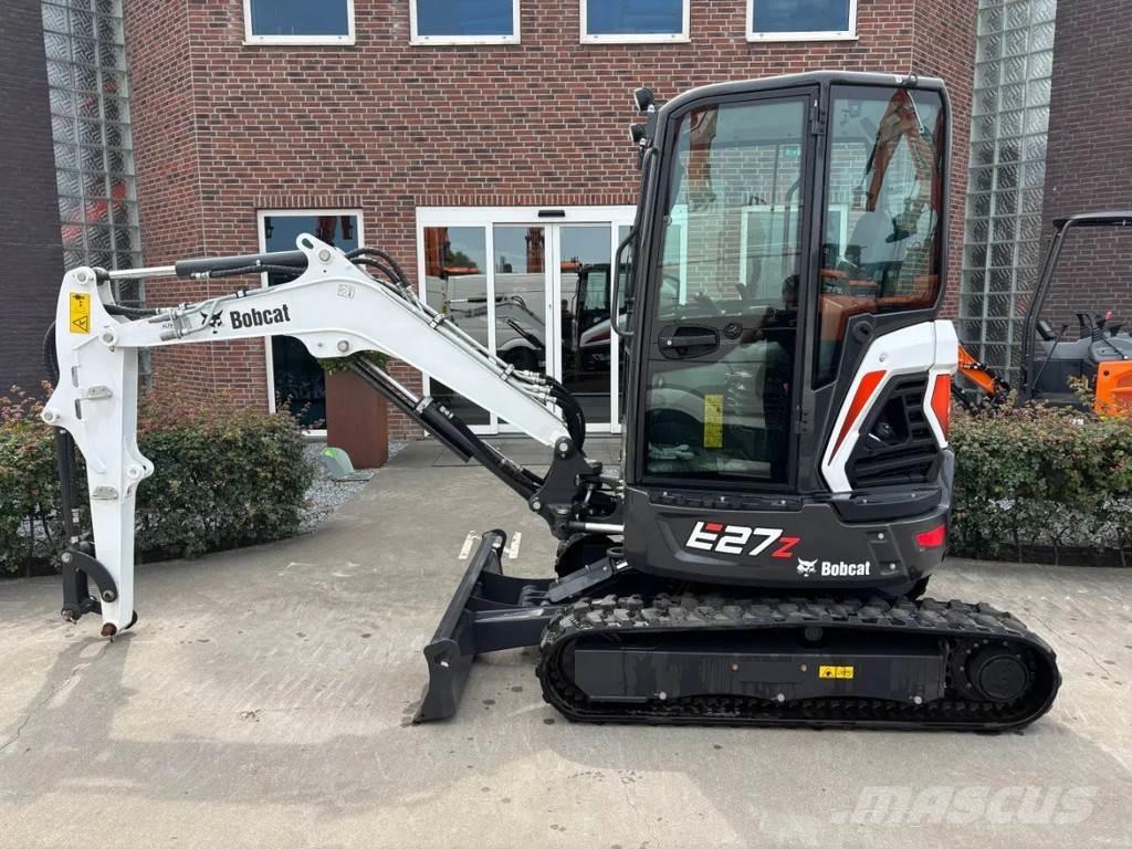Bobcat E27Z ミニ油圧ショベル 7t以下（ミニユンボ・ミニディガー）