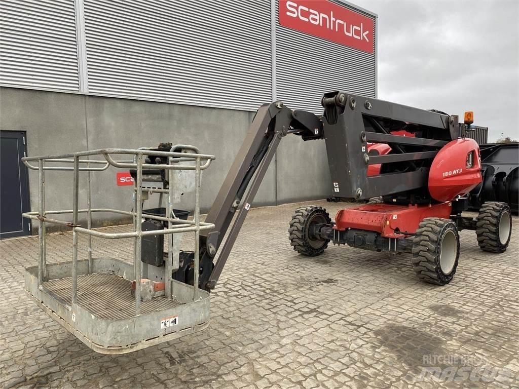 Manitou 160ATJ RC ブームリフト　屈伸型