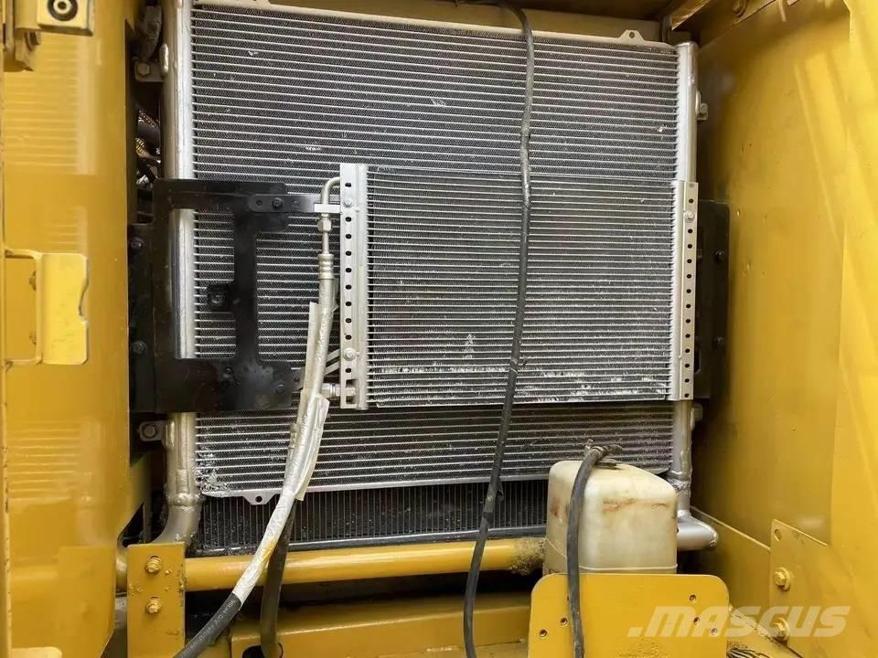 CAT 320C 大型油圧ショベル12t以上（パワーショベル・ユンボ）