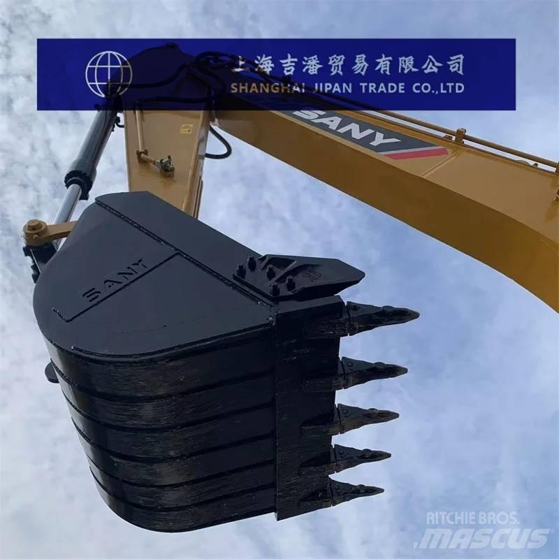 Sany SY 235 大型油圧ショベル12t以上（パワーショベル・ユンボ）