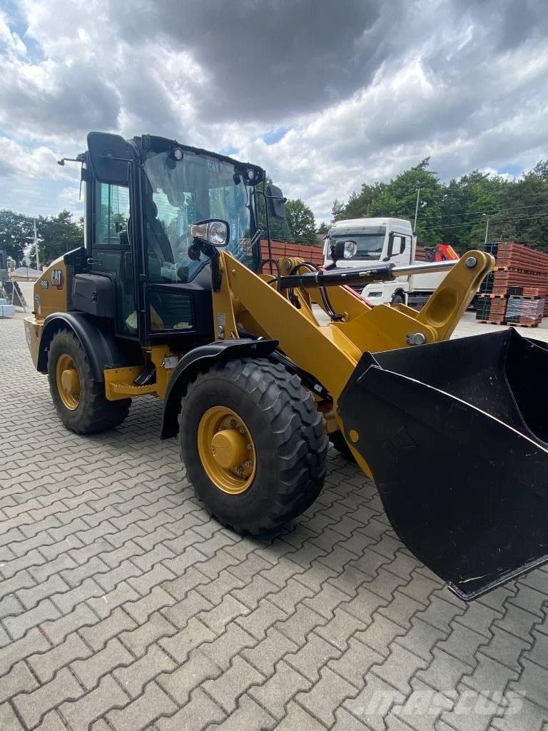 CAT 906 ホイールローダー・タイヤショベル