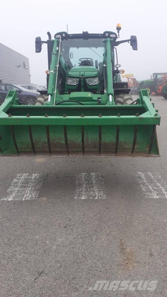 John Deere 6R120 トラクター