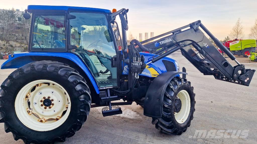 New Holland T 5070 トラクター