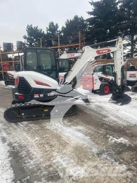 Bobcat E50 ミニ油圧ショベル 7t以下（ミニユンボ・ミニディガー）