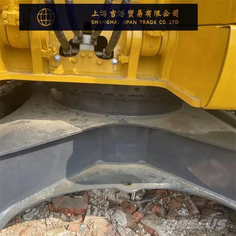 Komatsu PC 138 US 中型油圧ショベル 7ｔ-12ｔ（ユンボ・パワーショベル・バックホー）