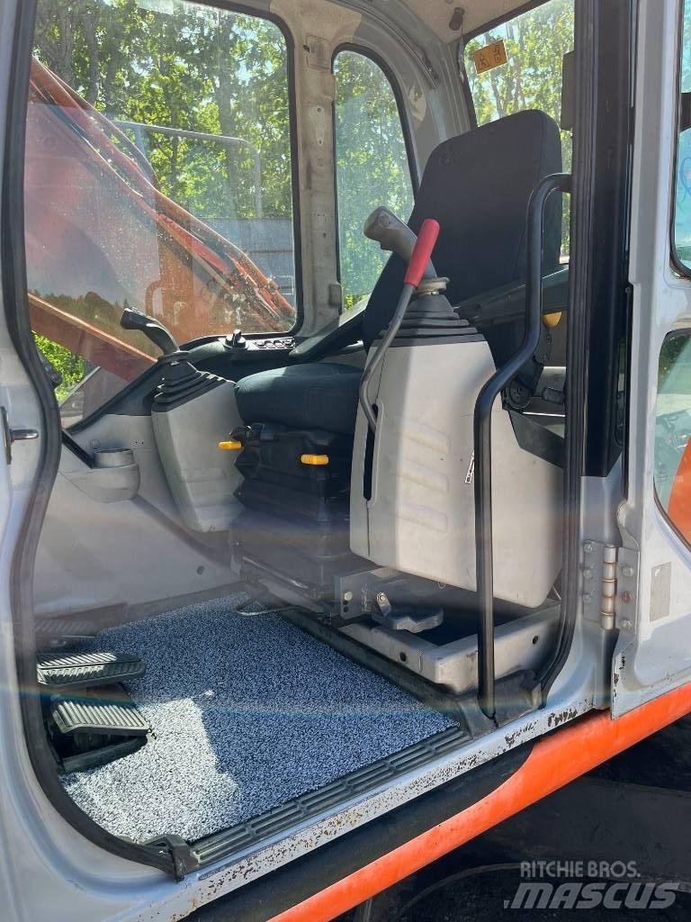 Fiat-Kobelco E 215 大型油圧ショベル12t以上（パワーショベル・ユンボ）