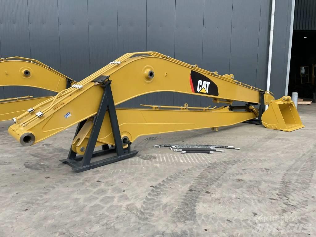CAT 323E 15m Set バックホー