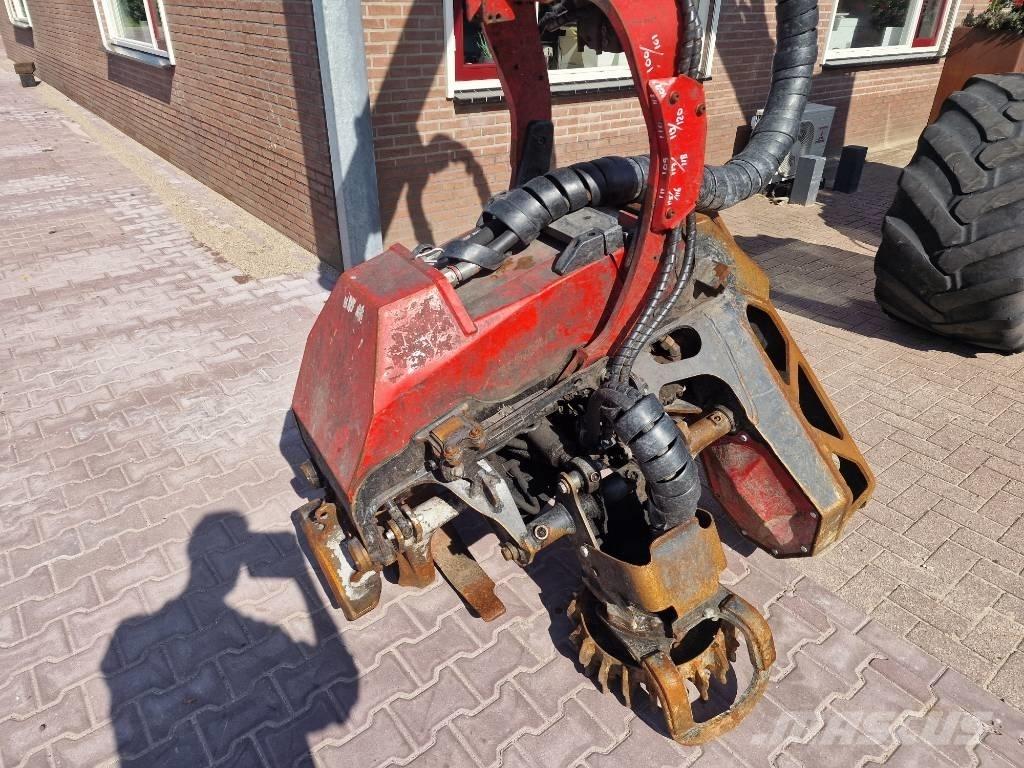 Valmet 911.4 ハーベスター