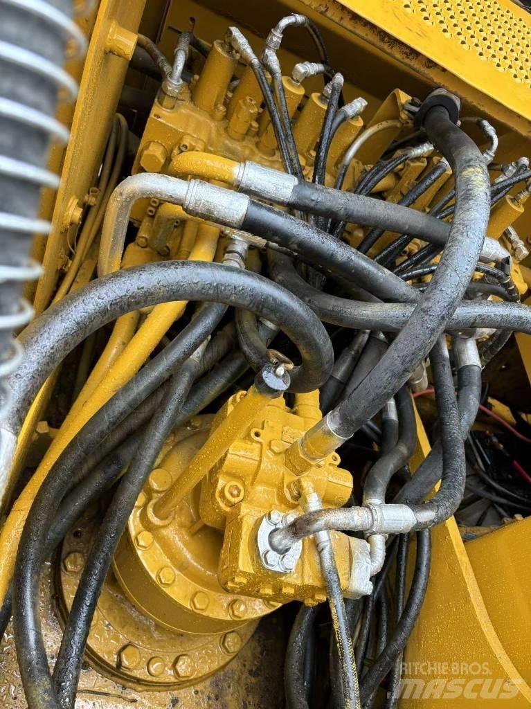 CAT 320 C 大型油圧ショベル12t以上（パワーショベル・ユンボ）