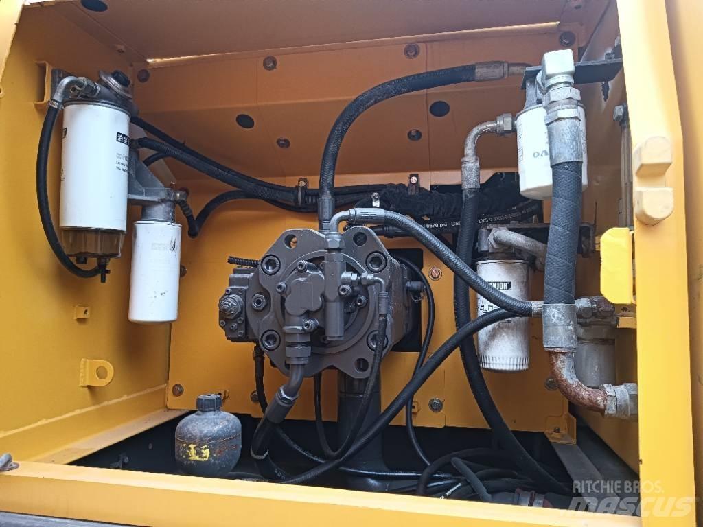 Volvo EC 210 B LC 大型油圧ショベル12t以上（パワーショベル・ユンボ）