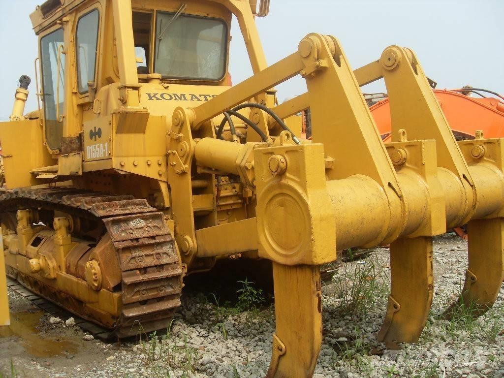 Komatsu d155a-1 ブルドーザー