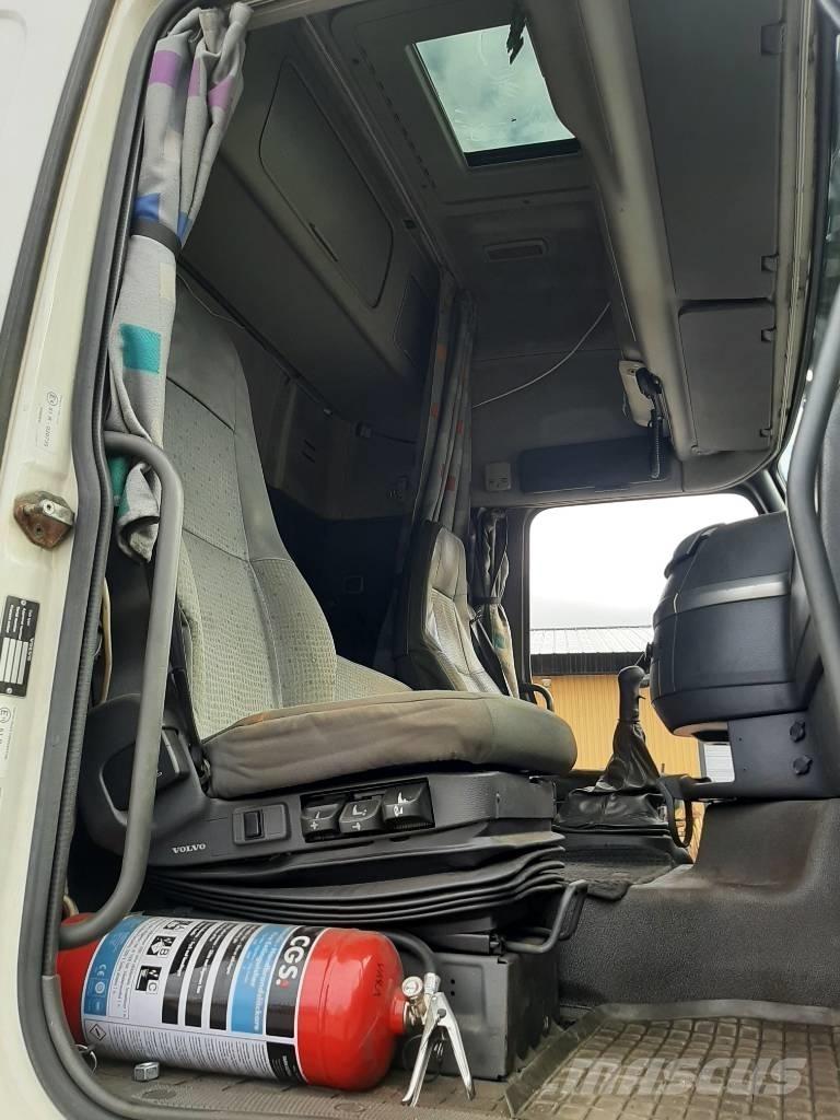 Volvo FH 12 カーテンサイダートラック